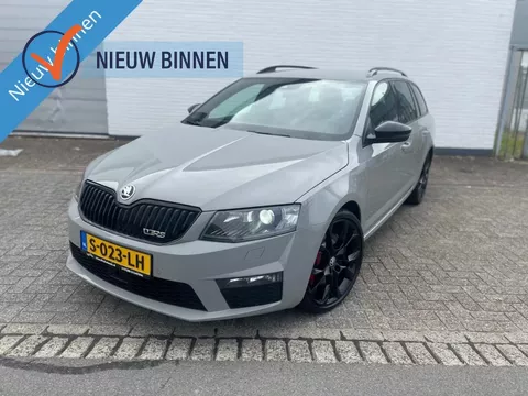 &Scaron;koda Octavia Combi 2.0 TSI RS 230 Dsg ,Afneembare Trekhaak
