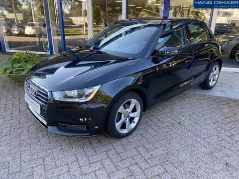 Audi A1 Sportback automaat navigatie 1.0