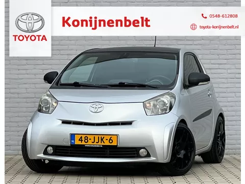 Toyota iQ 1.0 VVT-i Aspiration Silver Edition Automaat