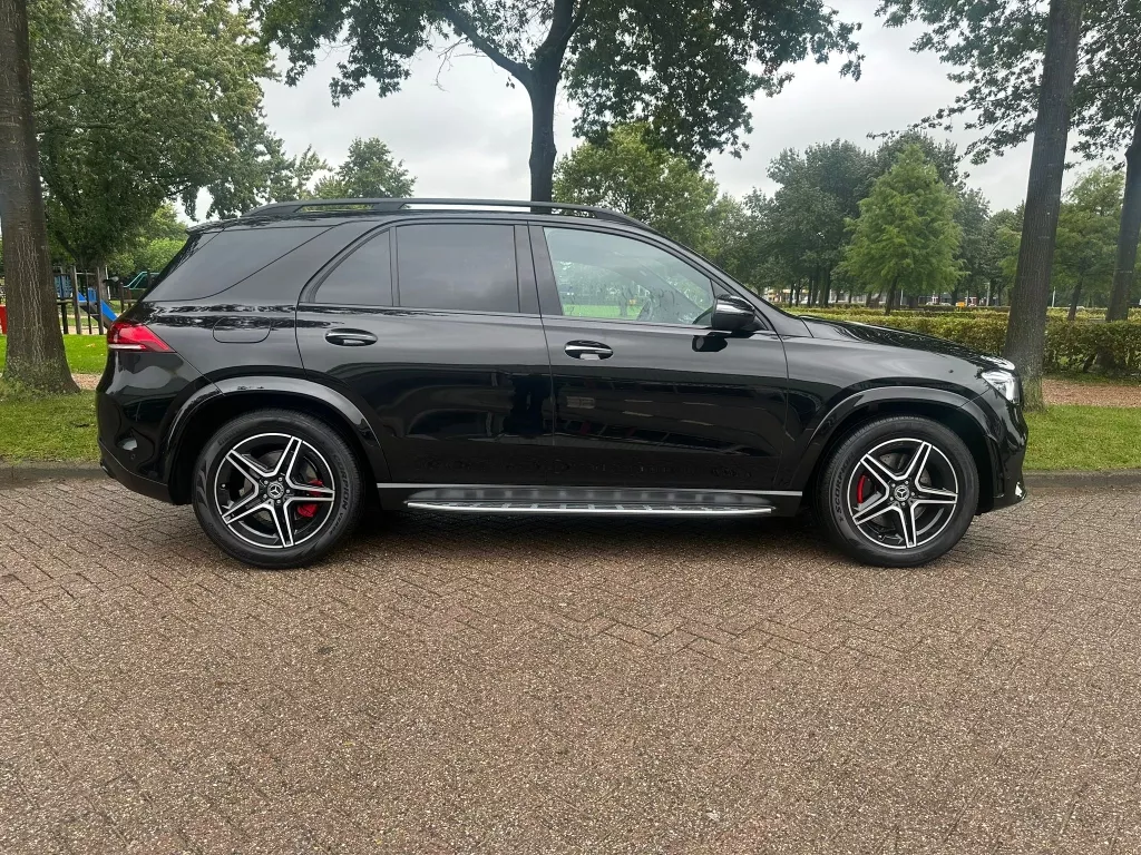 Mercedes-Benz GLE 350 D 4MATIC AMG | 7 Pers... vollllll....