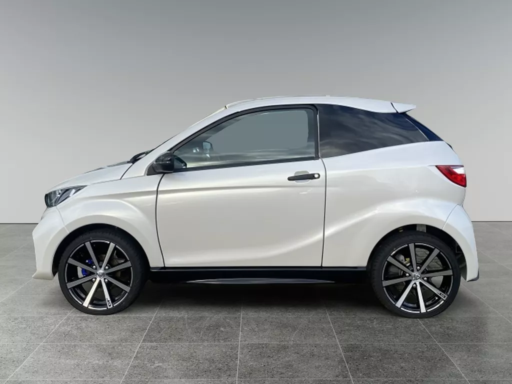 Aixam S9 e Coup&eacute; Premium