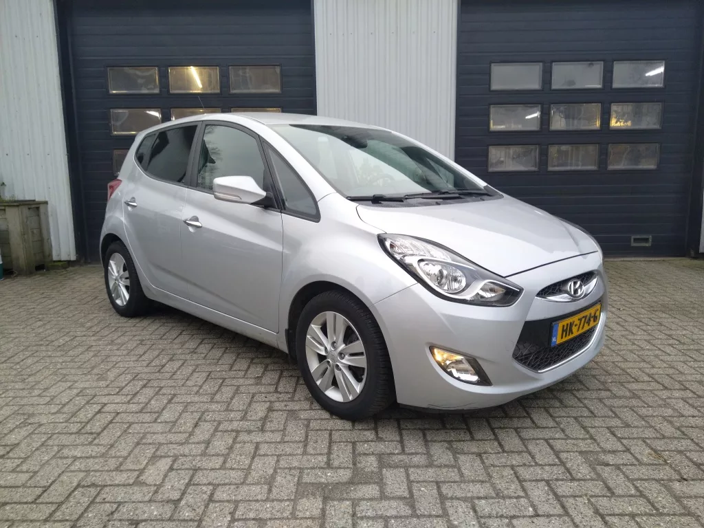 Hyundai ix20 1.6i i-Drive Automaat. Parkeersensoren