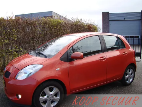 Toyota Yaris Airco Nwe Apk 5 &euro; 3699