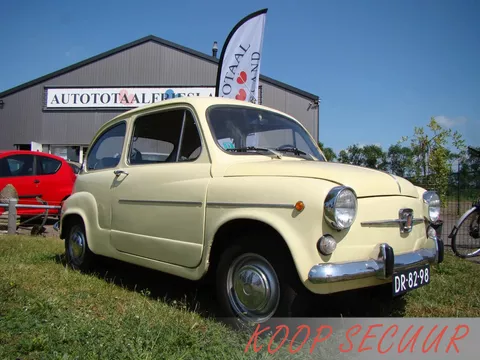 SEAT 600 L ESPECIAL Complete Historie &euro; 4999