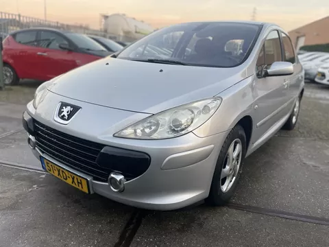 Peugeot 307 1.4-16V Premium CLIMA!APK!