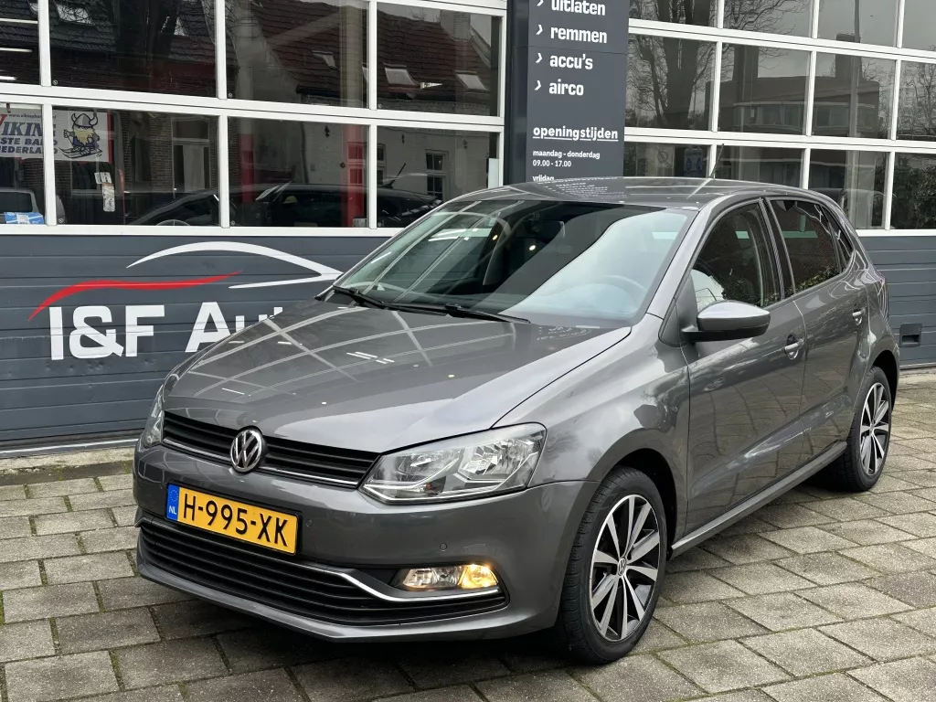 Volkswagen Polo 1.2 TSI Highline Automaat Navi Ecc Pdc