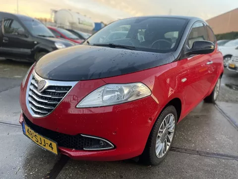 Lancia Ypsilon 0.9 TwinAir Platinum NWE APK!AUTOMAAT!LEER!!