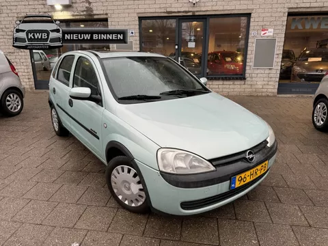 Opel Corsa 1.2-16V 5Deurs apk Nieuwe distributie dakje