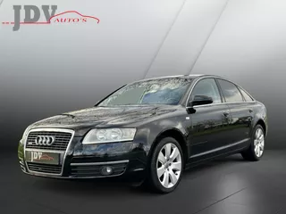 Audi A6 Limousine 3.2 FSI quattro pano 18&quot;met 4 seizoenenbanden