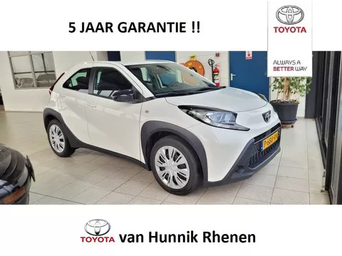 Toyota Aygo X 1.0 VVT-i MT Play | Apple-carplay | Camera | Airco