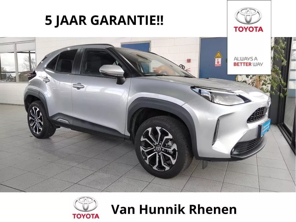 Toyota Yaris Cross 1.5 Style | Apple-Carplay | Panodak | Stoel en stuurverw | HUD |