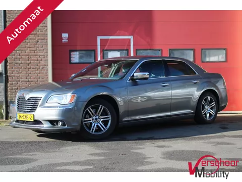 Lancia Thema 3.6 V6 Platinum | NL-auto | Trekhaak | Camera | Memory Seat | S