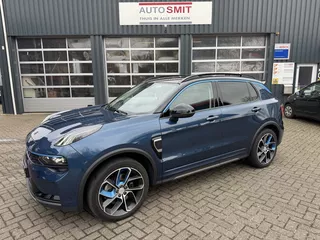 Lynk &amp; Co 01 1.5 *All in prijs * panorama dak * Apple carplay* digi cockpit *