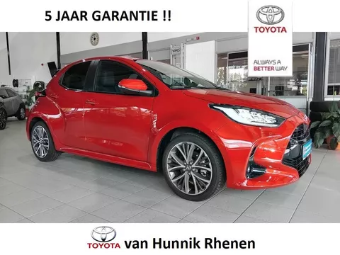 Toyota Yaris 1.5 130 Executive | Dodehoek | HUD | Stoel en stuurverw |