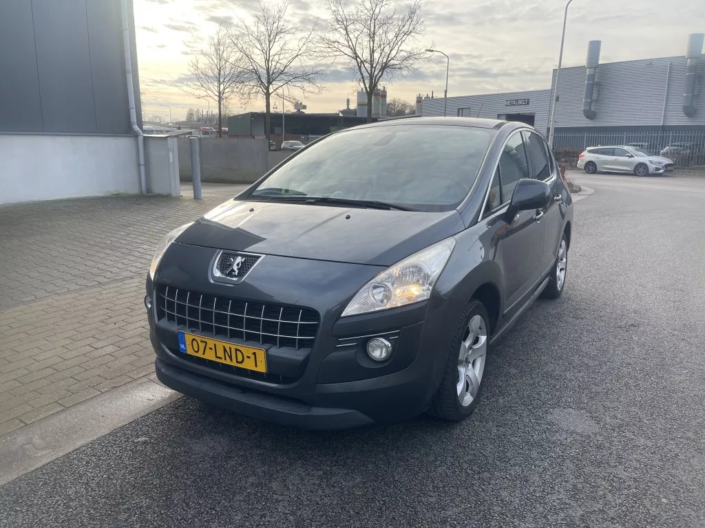Peugeot 3008 1.6 THP ST,