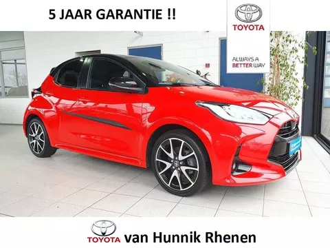 Toyota Yaris 1.5 Launch Edition | Stoel en stuur verw | HUD | Keyless |
