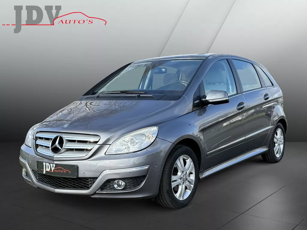 Mercedes-Benz B-Klasse 180 BlueE. Bns Cl. trekhaakairco cruise control