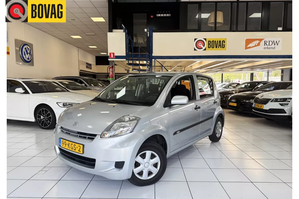 Daihatsu Sirion 2 1.0-12V Trend