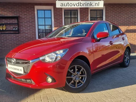 Mazda 2 1.5 Skyactiv-G S, CAMERA / CRUISE CONTROL / NAVI