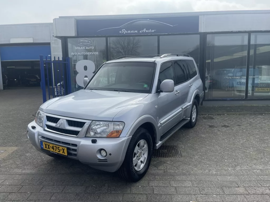 Mitsubishi Pajero 3.5 V6 l Panodak l Automaat l Leer l 7 PERS