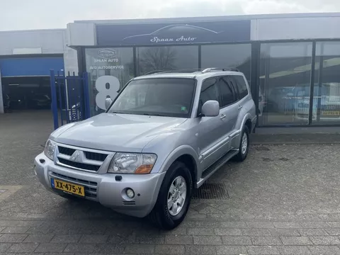 Mitsubishi Pajero 3.5 V6 l Panodak l Automaat l Leer l 7 PERS Mitsubishi Pajero 3.5 V6 l Panodak l Automaat l Leer l 7 PERS
