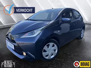 Toyota Aygo 1.0 VVT-i x-play CAMERA AIRCO ELEK.R