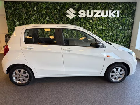 Suzuki Celerio Airco Trekhaak PDC Handsfre 1.0 Comfort weinig KM's 5-persoons
