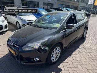 Ford FOCUS Wagon 1.0 EcoB. Titanium trekhaak handel export