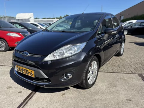 Ford Fiesta 1.6 TDCi ECO. Titan.CLIMA!
