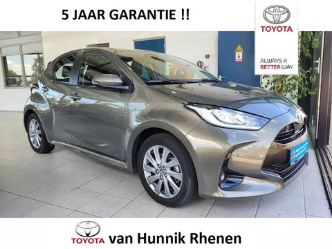 Toyota Yaris 1.5 Dynamic | Apple/Android | Stoel en stuurverw | LED | Keyles