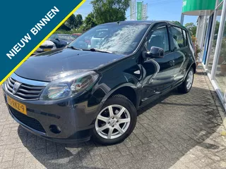 Dacia Sandero 1.2 75pk Airco, Trekhaak Lichtmelaten velgen