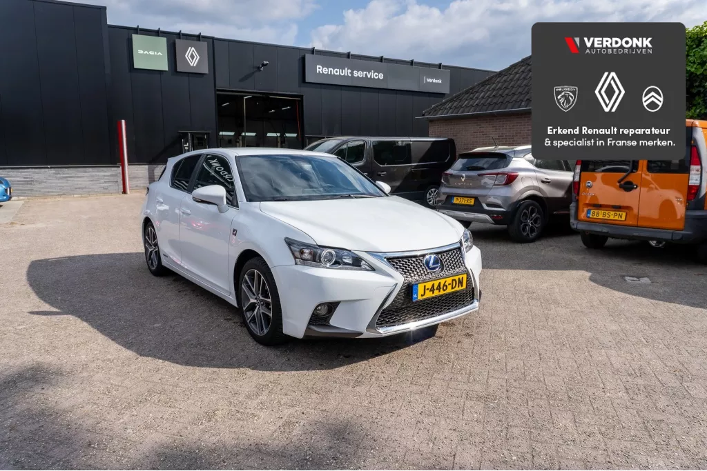 Lexus CT 200h F Sport Line