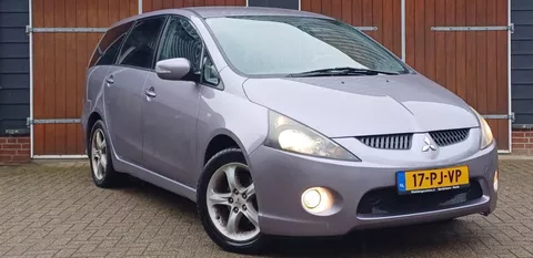 Mitsubishi Grandis 2.4-16V Intense, 7 Persoons, Airco, Cruise control, Trekhaak, NA