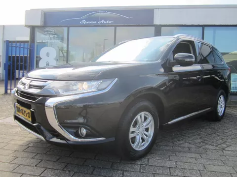 Mitsubishi Outlander 2.0 PHEV Bns. Ed. l Navi l Trekhaak l Camera