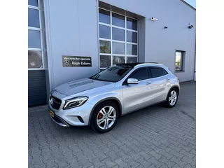 Mercedes-Benz GLA 200 Prestige *pano, camera*