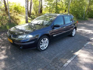 Renault Laguna Grand Tour 2.0-16V Tech Line
