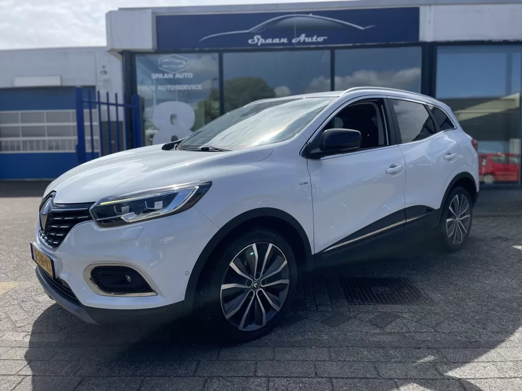 Renault Kadjar 1.3 TCe Intens l NAVI l LANE ASSIST | BOSE | Trekhaak