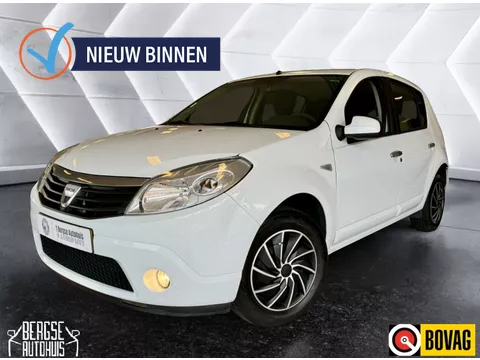 Dacia Sandero 1.2 Laur&eacute;ate Airco Elek. Ramen Trekhaak