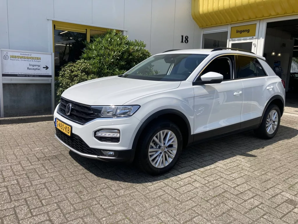 Volkswagen T-Roc 1.5 TSI Style 150 PK All Season banden