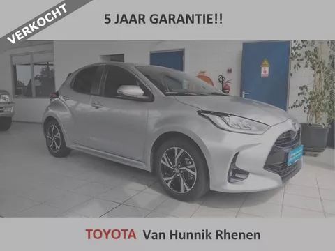 Toyota Yaris 1.5 Dynamic | Android/Apple | Stoel en stuurverw | LED | Camera VERKOCHT