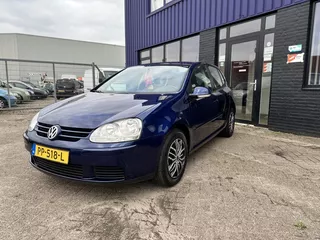 Volkswagen Golf 1.6 Trendline