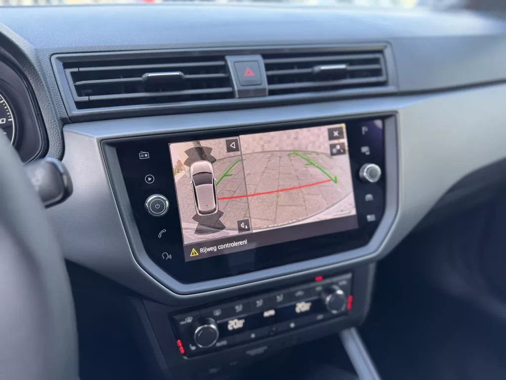 SEAT Ibiza 1.0 TSI FR BEATS LED CLIMA CAMERA FRONT SEAT Ibiza 1.0 TSI FR BEATS LED CLIMA CAMERA FRONT