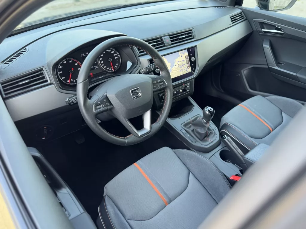 SEAT Ibiza 1.0 TSI FR BEATS LED CLIMA CAMERA FRONT SEAT Ibiza 1.0 TSI FR BEATS LED CLIMA CAMERA FRONT