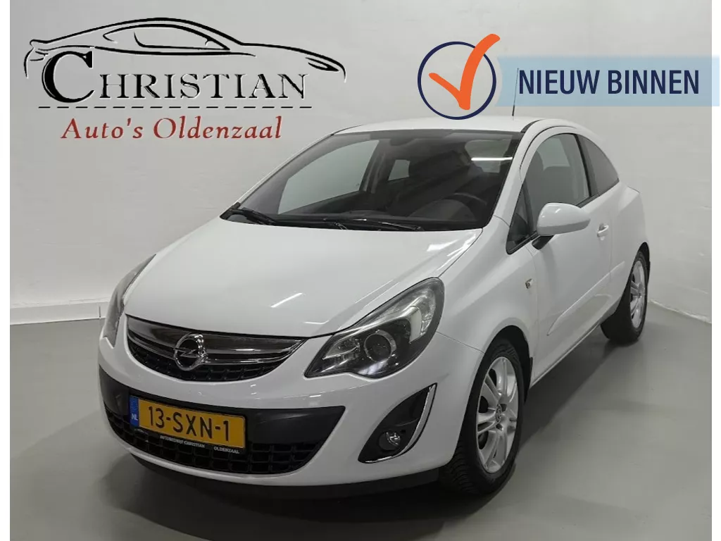 Opel Corsa 1.2-16V Cosmo | PARKSENS. A | AIRCO | NAVI
