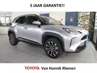 Toyota Yaris Cross 1.5 Style | Panodak | Stoel en stuurverw | HUD | Parksens A |