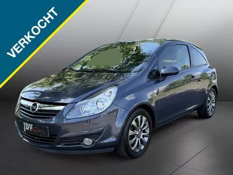 Opel Corsa 1.4-16V 111 Edition airco cruise control.