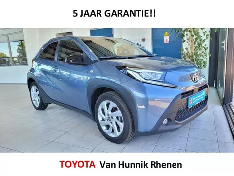Toyota Aygo X 1.0 VVT-i Automaat First | Stoelverw | LED | Apple-Android |