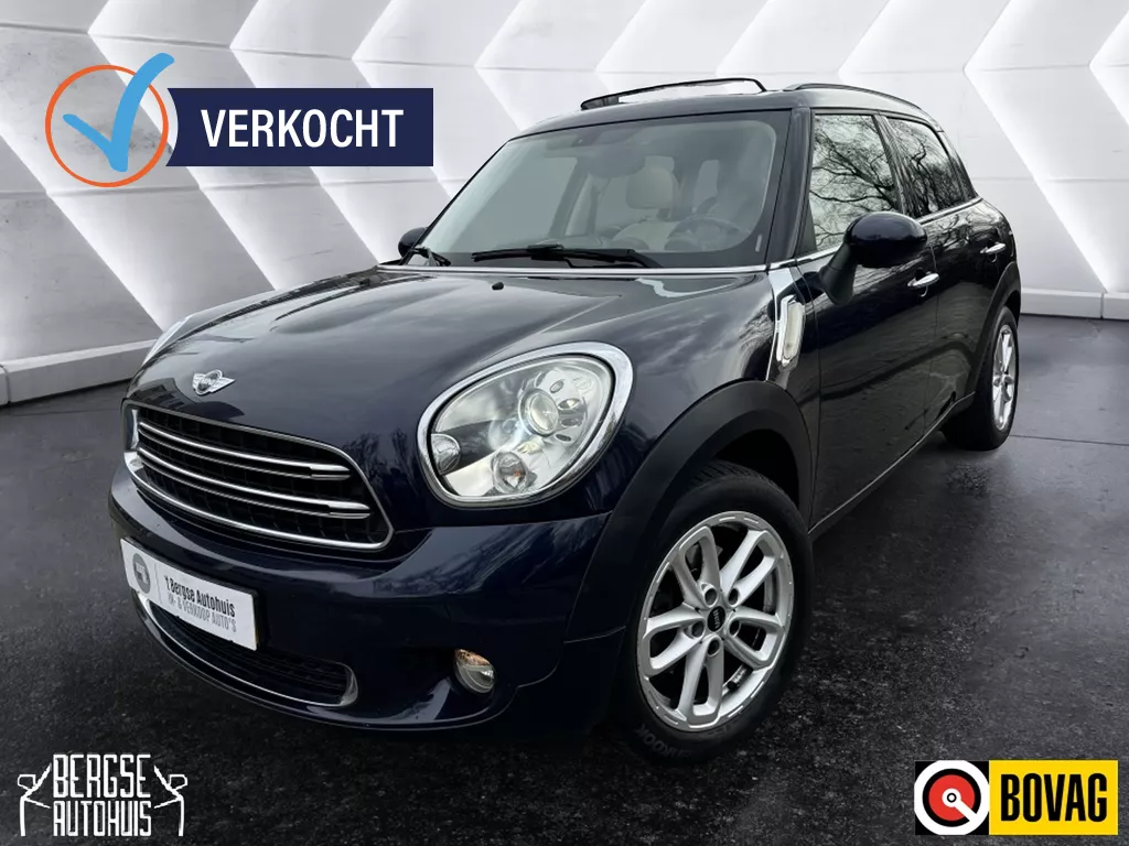 MINI Countryman 1.6 Cooper PANO NAVI ECC PDC XENON