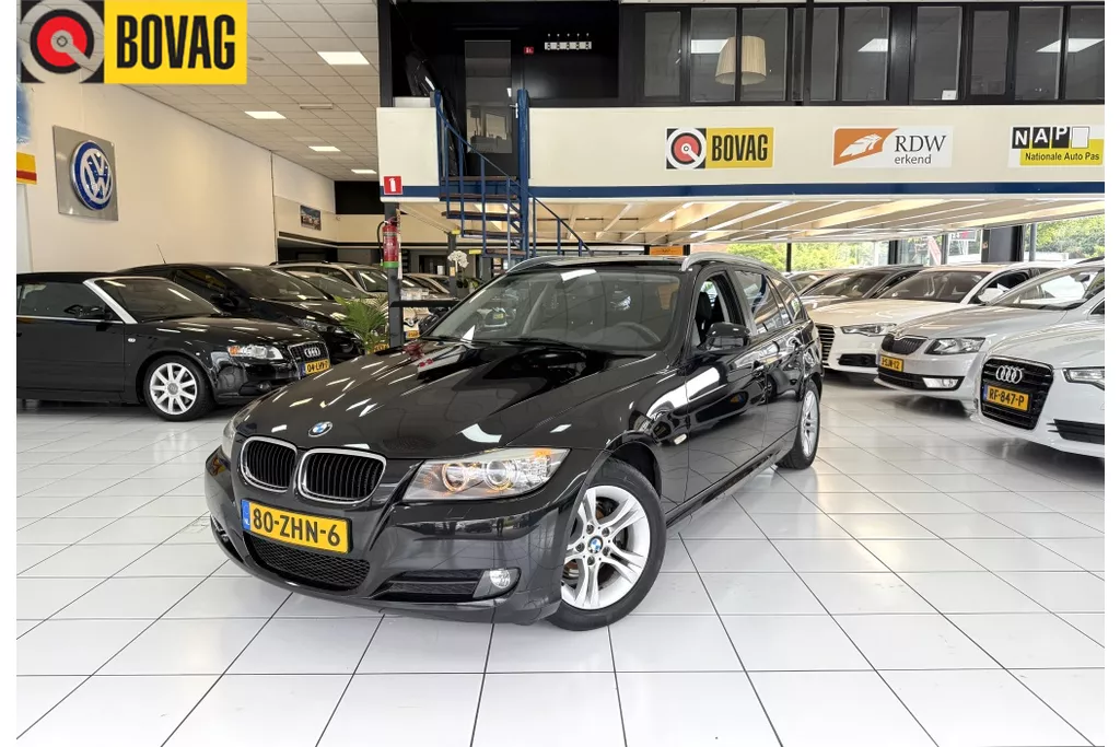 BMW 3 Serie Touring 318i Corp.L.Lux Line Bovag Garantie