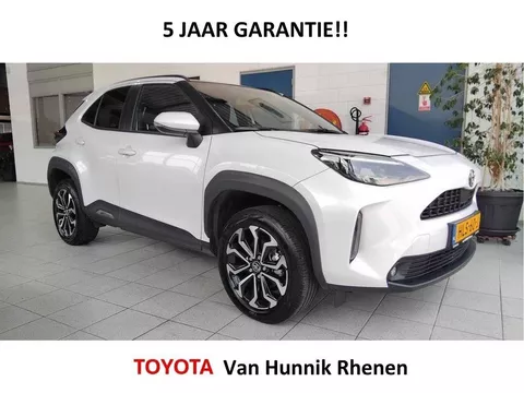 Toyota Yaris Cross 1.5 Style | Parksens achter | Panodak | Stoel en stuurverw | HUD